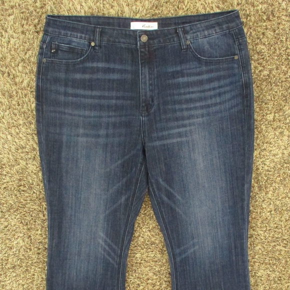 Kancan Jeans Women's 3XL Dark Wash Celestine Mid Rise Flare‎ Stretch Denim - Picture 3 of 6